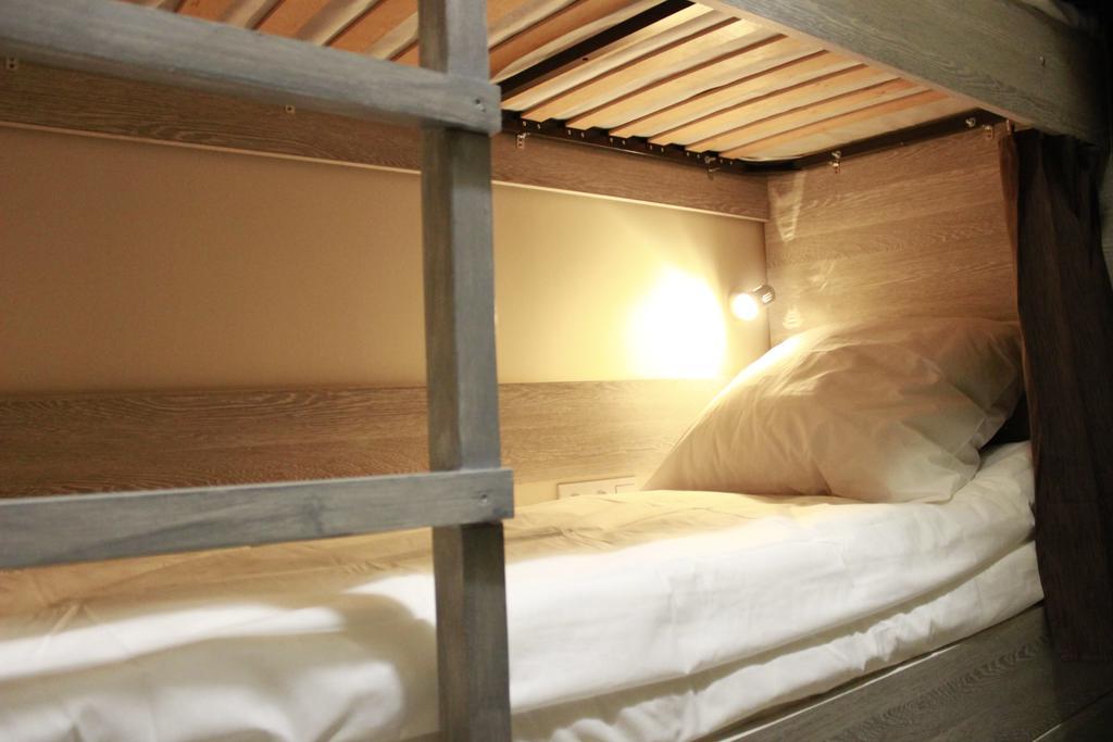Ciello Hostel Lwów Pokój zdjęcie